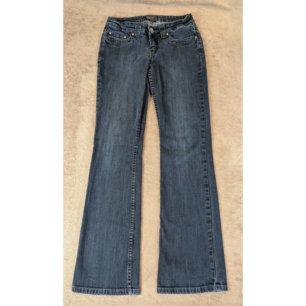 Yanuk Women's Bootcut Flare Jeans Sz 28 Pocket Rhinestones Measures 28"W X 32"L